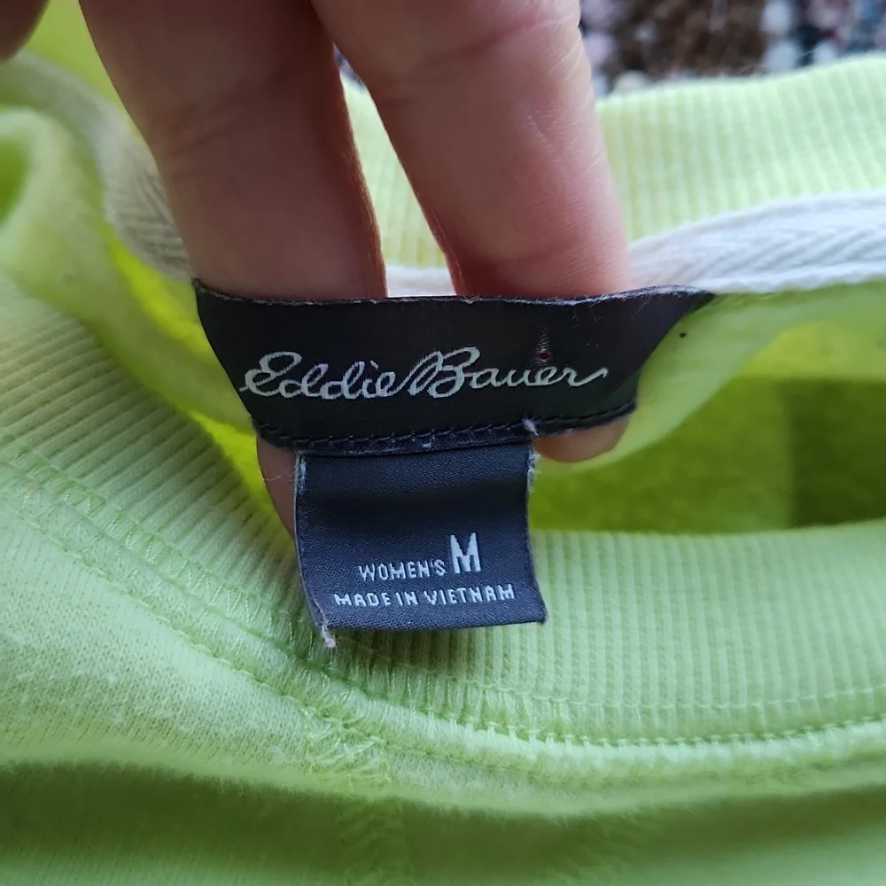 Eddie Bauer Light Green Crewneck Sweatshirt Size Medium - Picture 4 of 5